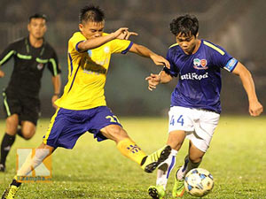 Bóng đá - Công Phượng cùng đồng đội "gây sốt" ở phố Núi