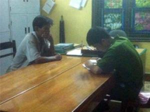 Tin tức trong ngày - Một phóng viên bị hành hung trong khi tác nghiệp