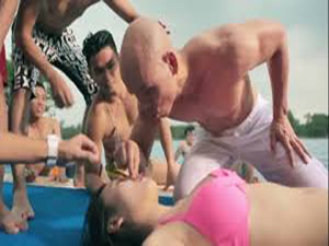 Cười 24h - Đừng ngủ khi "lũ bạn khốn nạn" còn thức!