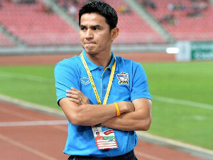 Bóng đá - HLV Kiatisak: 'Tôi muốn ghi bàn thắng trên sân đối phương'