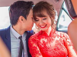 Bạn trẻ - Cuộc sống - Huyền Lizzie rạng ngời trong ngày ăn hỏi