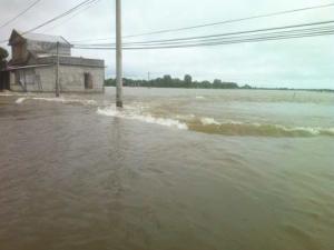 Tin tức trong ngày - Huế: Nước dâng cao, 2 học sinh trượt chân chết đuối