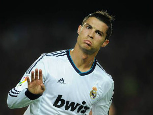 Bóng đá - Ronaldo: Không chỉ là ngôi sao "dội bom"