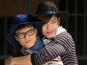 Phim - Lâm Vinh Hải âu yếm "người tình đồng giới"