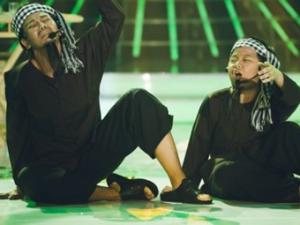 Ca nhạc - MTV - "Hoài Linh nhí" gây bất ngờ khi giả giọng Quảng Nam chuẩn