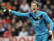 Bóng đá - Tin HOT tối 8/12: MU thống trị “Dream Team” của Van der Sar