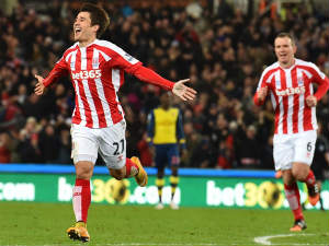 Bóng đá - "Người thừa" Barca lập công trong top 5 bàn NHA V15