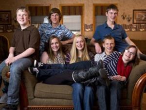 Tin tức trong ngày - Anh chị em sinh 7 ở Mỹ kỷ niệm sinh nhật thứ 17