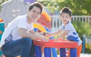 Ca nhạc - MTV - Đăng Khôi đến thăm trường học của "quý tử"