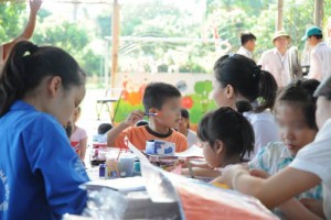 Sức khỏe đời sống - Trẻ nhiễm HIV đến trường: “Học chung” nhưng phải dạy riêng