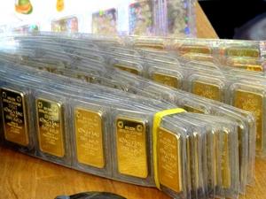 Tài chính - Bất động sản - Kiều hối “đổ” mạnh vào ăn tiêu, mua vàng