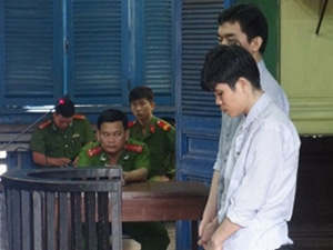 Pháp luật - Giành chỗ cột trâu, nam thanh niên chém chết người