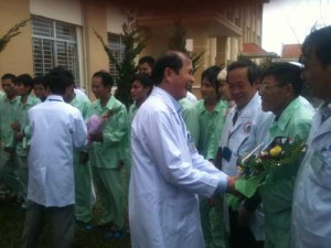 Tin tức Việt Nam - Trưa nay, 11 công nhân vụ sập hầm ra viện