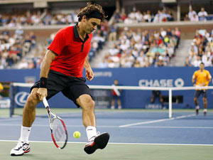 Thể thao - Federer ngẫu hứng tung twenner ''hạ'' Wawrinka