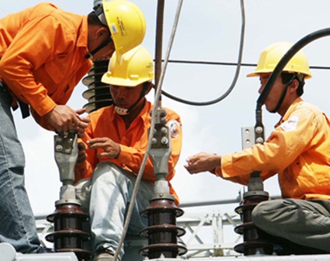 Thị trường - Tiêu dùng - Vẫn lãi khủng, EVN liệu có tăng giá điện?