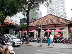 Tài chính - Bất động sản - TP HCM: Chủ nhân 13 biệt thự xin tháo dỡ