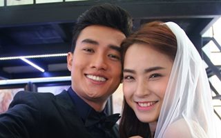 Ca nhạc - MTV - Hải Băng làm cô dâu xinh đẹp bên chú rể điển trai
