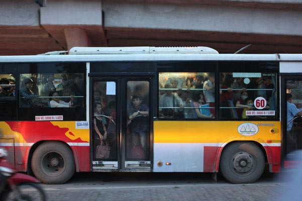 Tin tức trong ngày - Xe buýt riêng cho phụ nữ: Người đề xuất nói gì?