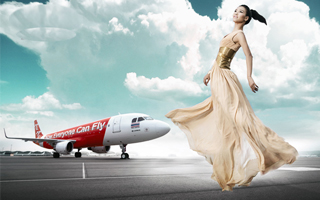 Thời trang - "Gái quê" Nguyễn Oanh bị từ chối vì tiếng Anh quá kém