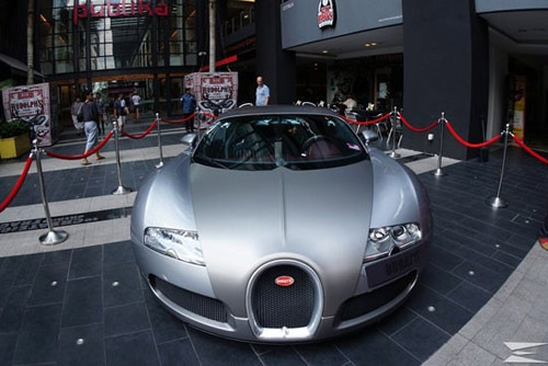 15 sự thật gây sốc về “ông hoàng tốc độ” Bugatti Veyron