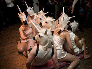 Cười 24h - Cười cùng chị em để chia tay năm Ngựa