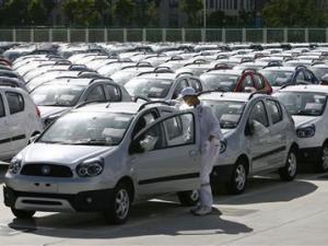 Thị trường - Tiêu dùng - Xa vời giấc mơ ô tô nội giá rẻ