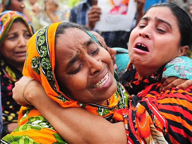 Xu hướng thời trang - Thủ phạm thảm kịch "máu nhuộm quần áo giá rẻ" hầu tòa