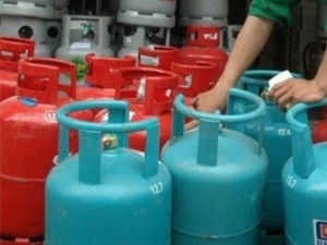 Thị trường - Tiêu dùng - Gas tăng giá trở lại sau 4 tháng liên tục giảm