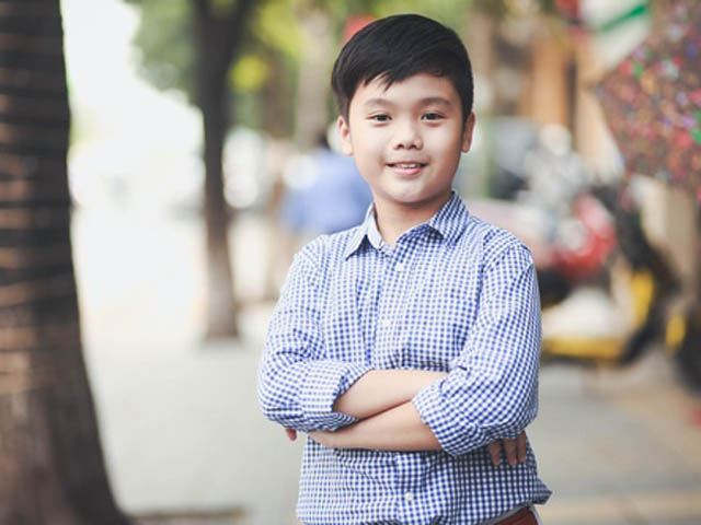 Phim - Vẻ đáng yêu của cậu em "Tôi thấy hoa vàng trên cỏ xanh"