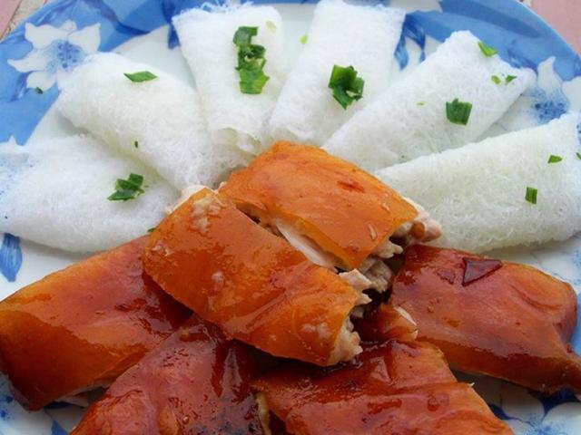 Ẩm thực - Món heo quay trong mâm lễ ở miền Tây Nam bộ