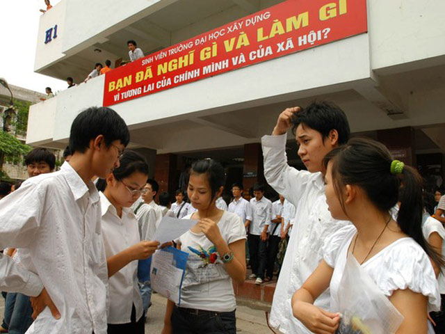 Giáo dục - du học - Học phí năm học 2015-2016 được điều chỉnh như thế nào?