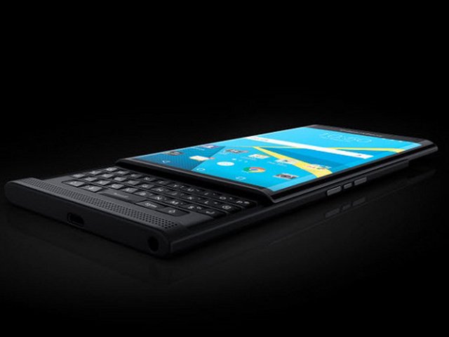 Dế sắp ra lò - Ảnh thực tế BlackBerry Priv chạy Android, quay video 4K