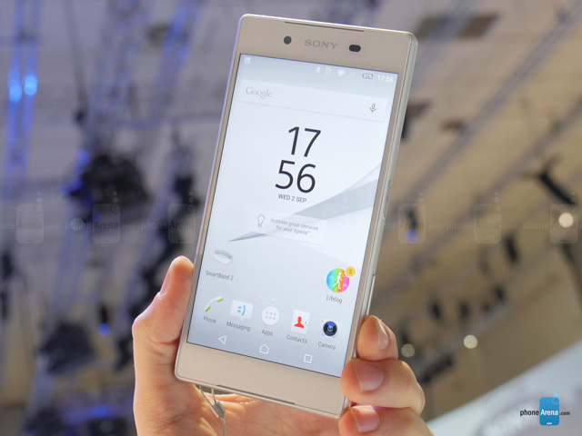 Trên tay Sony Xperia Z5 mới ra mắt