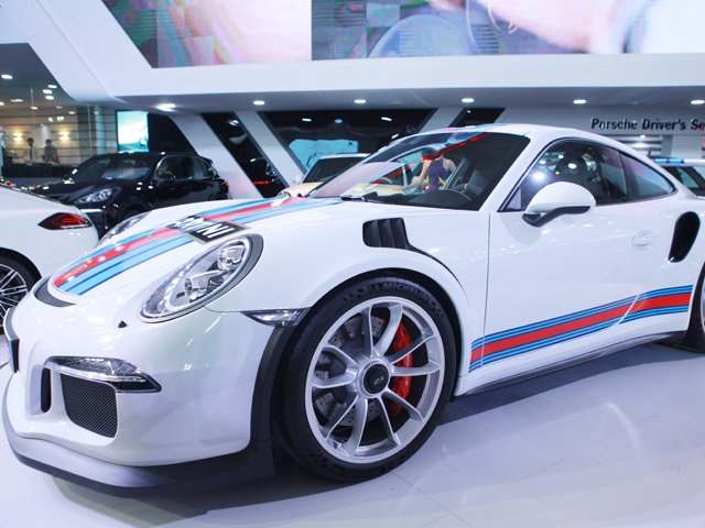 Ô tô - Xe máy - Ngắm siêu xe Porsche 911 GT3 RS "độc nhất" tại VIMS 2015