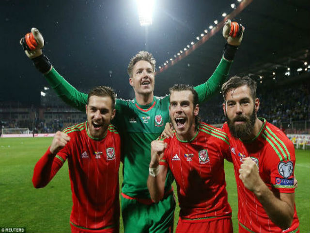 Bóng đá - Dự Euro sau 58 năm, xứ Wales của Bale tưng bừng mở hội