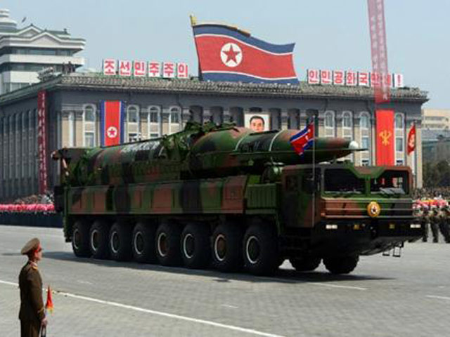 Tin tức trong ngày - Khám phá tên lửa có thể "phủ toàn nước Mỹ" của Triều Tiên