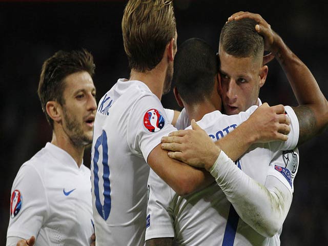 Bóng đá - Lithuania – Anh: Số 10 hoàn hảo