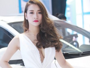 Ngắm xe - Dàn chân dài sexy và xinh đẹp tại VIMS 2015 (P1)