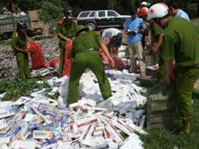 Thị trường - Tiêu dùng - Tạm giữ gần 40.000 bao thuốc lá lậu