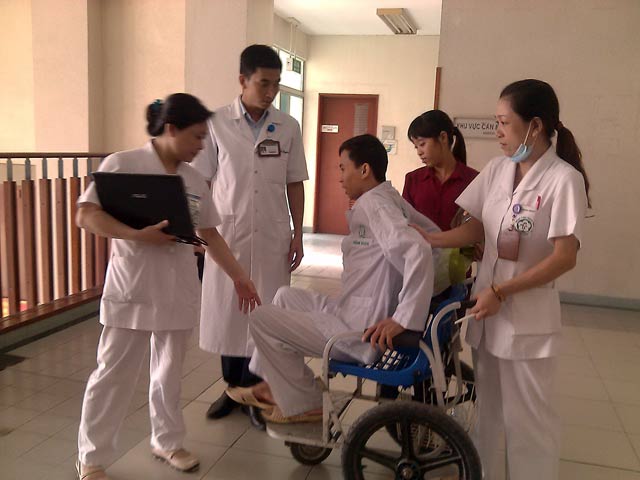 Sức khỏe đời sống - Phát hiện khối u đốt sống cực hiếm gặp sau cơn đau lưng