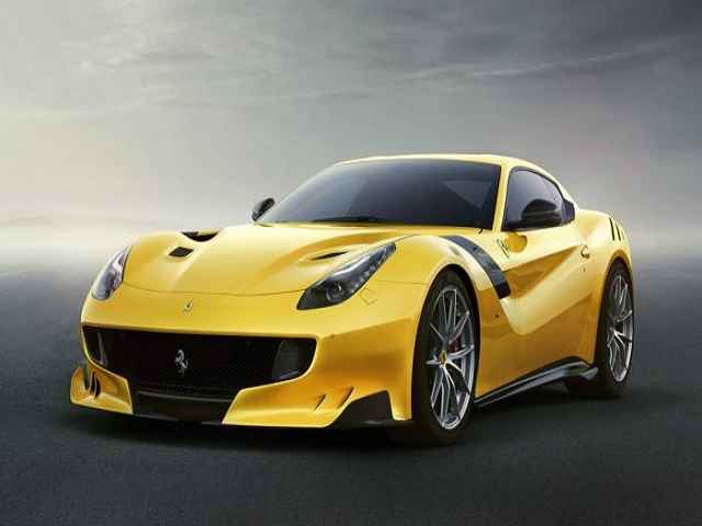 Ô tô - Xe máy - Ferrari F12tdf trình làng: Cực ngầu, đậm phong cách