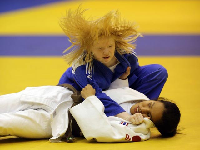 Thể thao - Cảm động với những võ sĩ khiếm thị tại Giải Judo quốc tế Việt Nam 2015