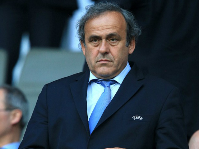 Scandal hối lộ FIFA: Platini tố Blatter “gài bẫy”