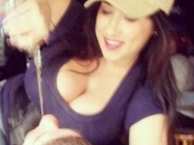 Cười 24h - Ký sự ảnh 20/10: "Ngày chị em vùng lên"