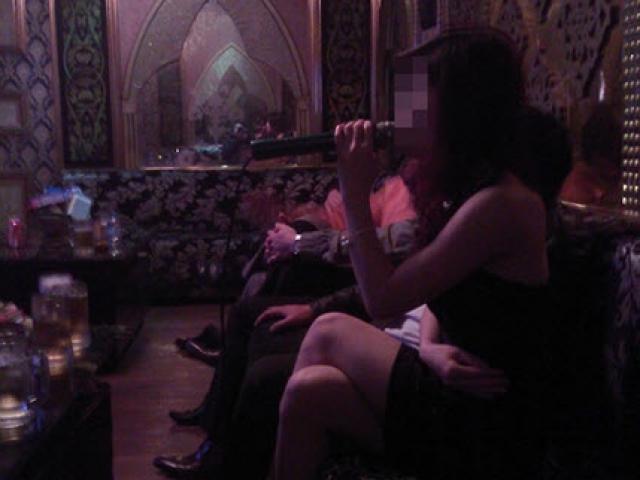 Pháp luật - Bi kịch "người đẹp nhậu thuê" thế mạng, phải bán thân