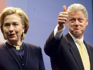 Tin tức trong ngày - Cựu TT Mỹ Bill Clinton chính thức ra mặt giúp vợ tranh cử