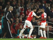 Cup C1 - Champions League - Arsenal hạ Bayern: Cái tay Giroud, cái đầu Wenger