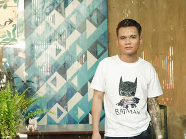 Sao ngoại-sao nội - Khắc Việt lại bị phụ tình trong MV mới