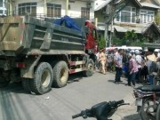 Tin tức trong ngày - Đi thăm cháu mới sinh, 2 vợ chồng tử nạn