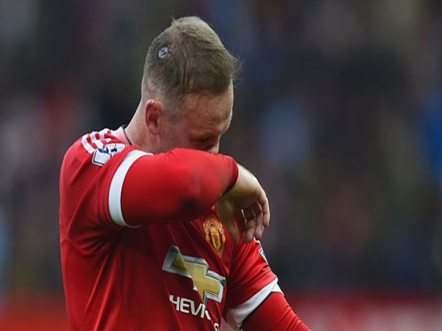 Bóng đá - Phong độ kém, Rooney "buồn thiu" mừng sinh nhật